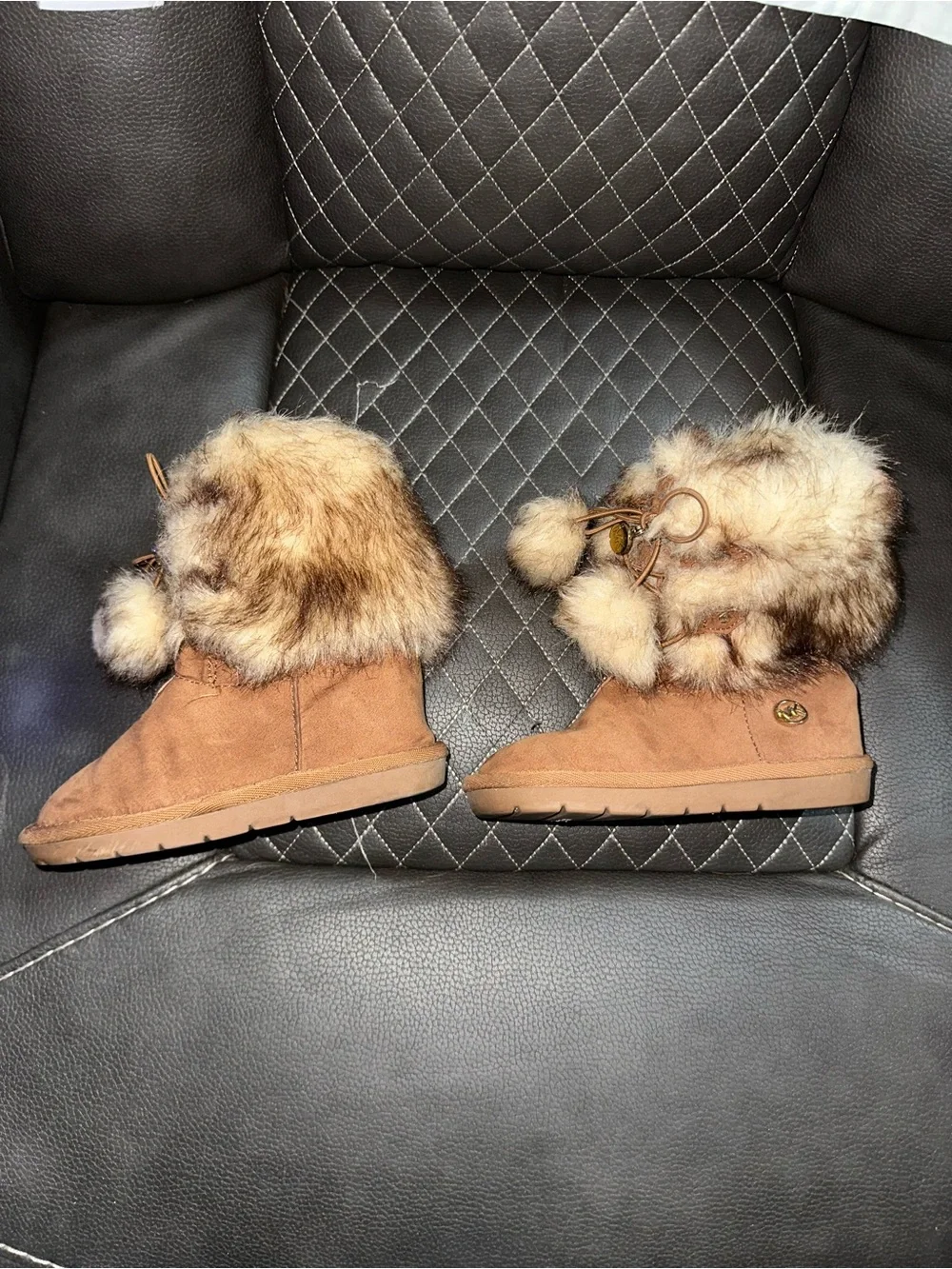 Michael Kors Brown Faux Fur Girls Boots Size 9 Toddler